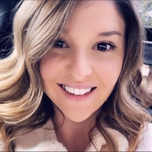 Meet your Posher, Jordyn